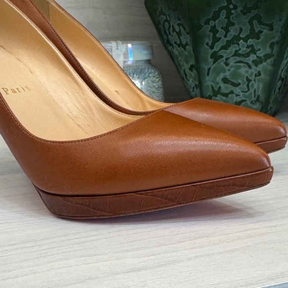 Christian Louboutin Brown Leather Heels (Size 40.5 / US 10.5) - Picture 10 of 12